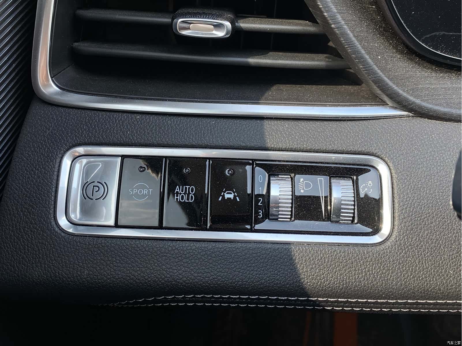 Buick LaCrosse, 2025 10