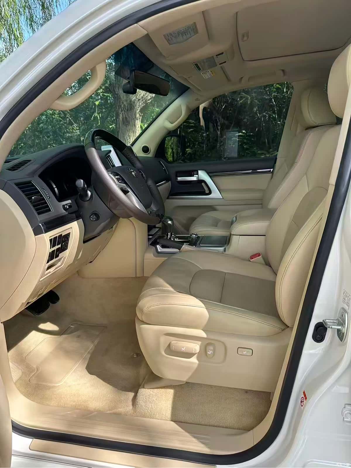 Toyota Land Cruiser, 2016 9