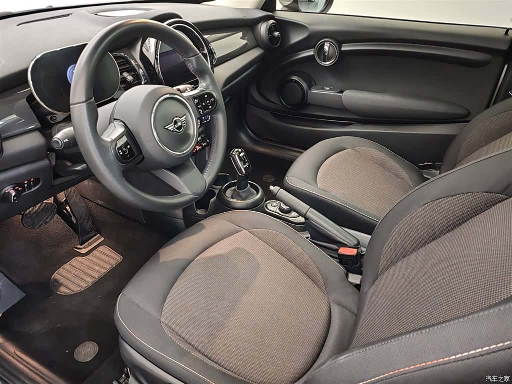 Mini ONE, 2024 7