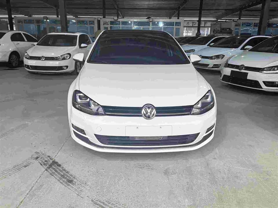 Volkswagen golf