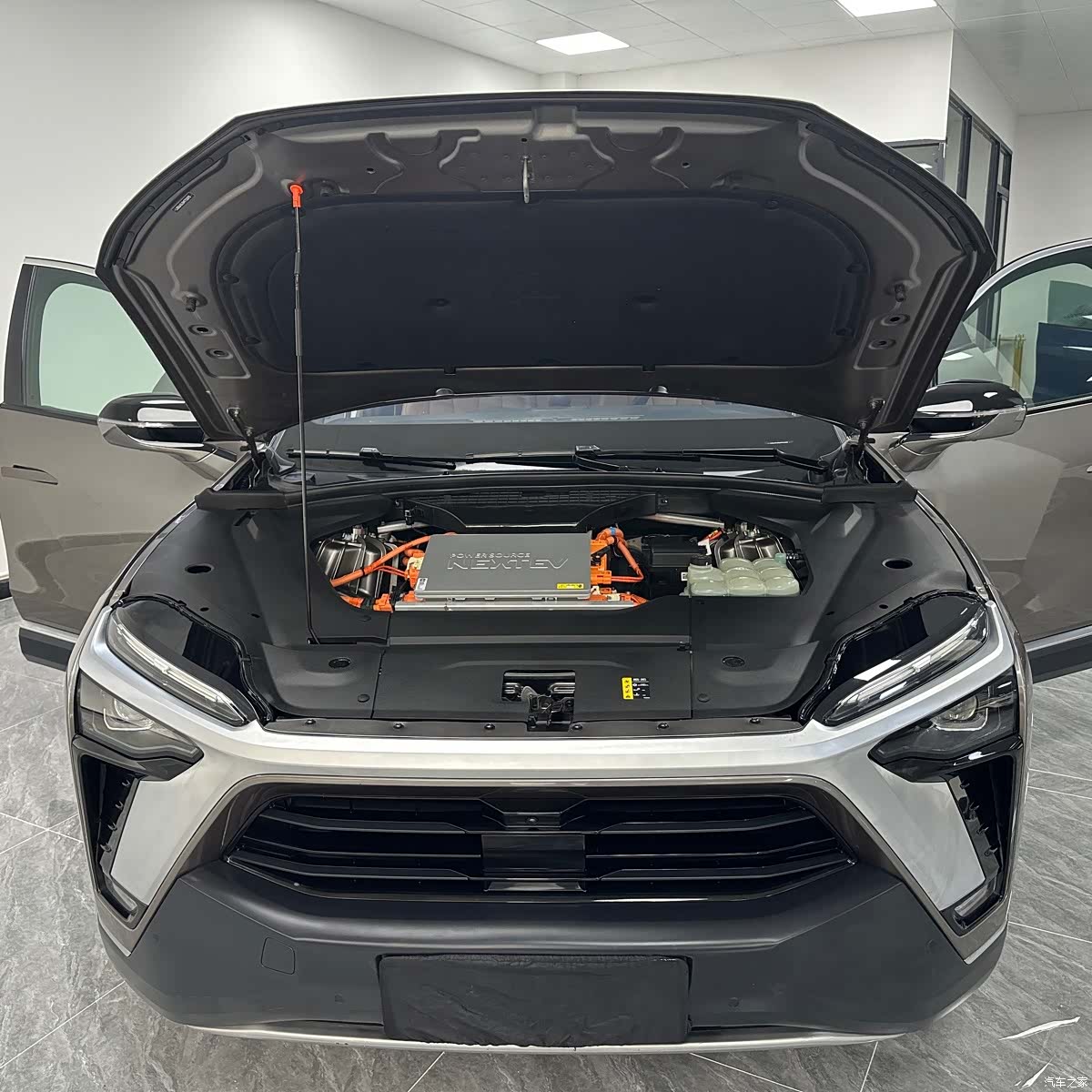 NIO ES8, 2021 23
