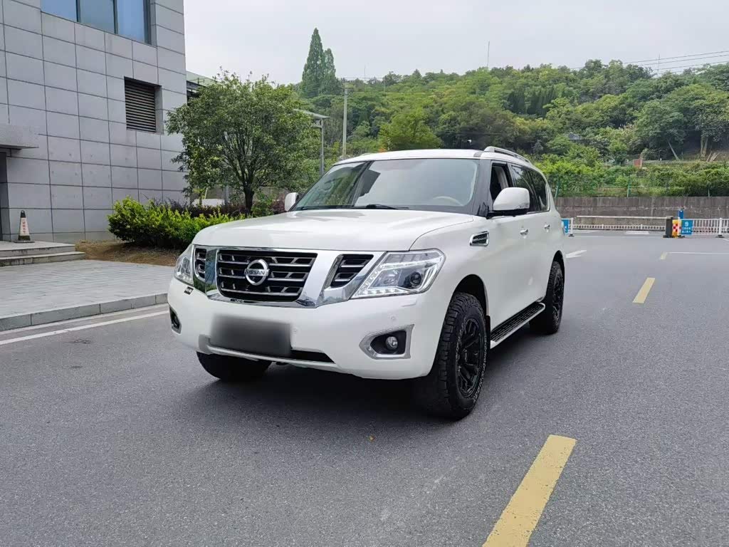 Nissan Patrol 2018 4.0L