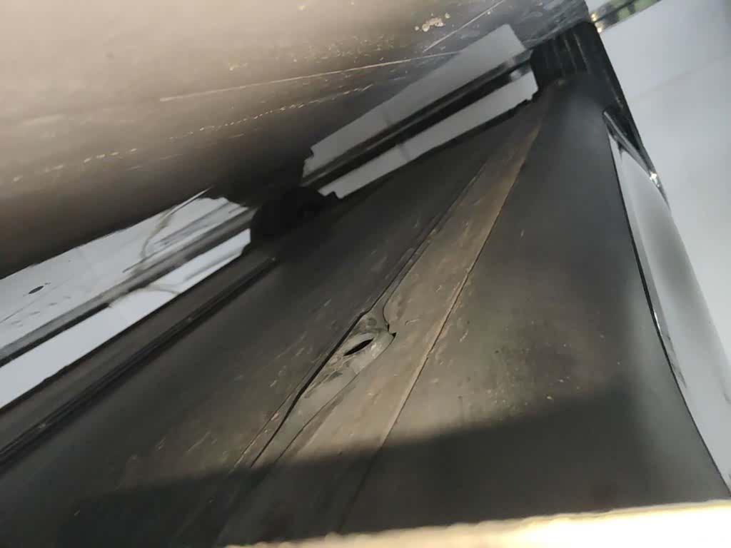 Tesla Model Y, 2023 21
