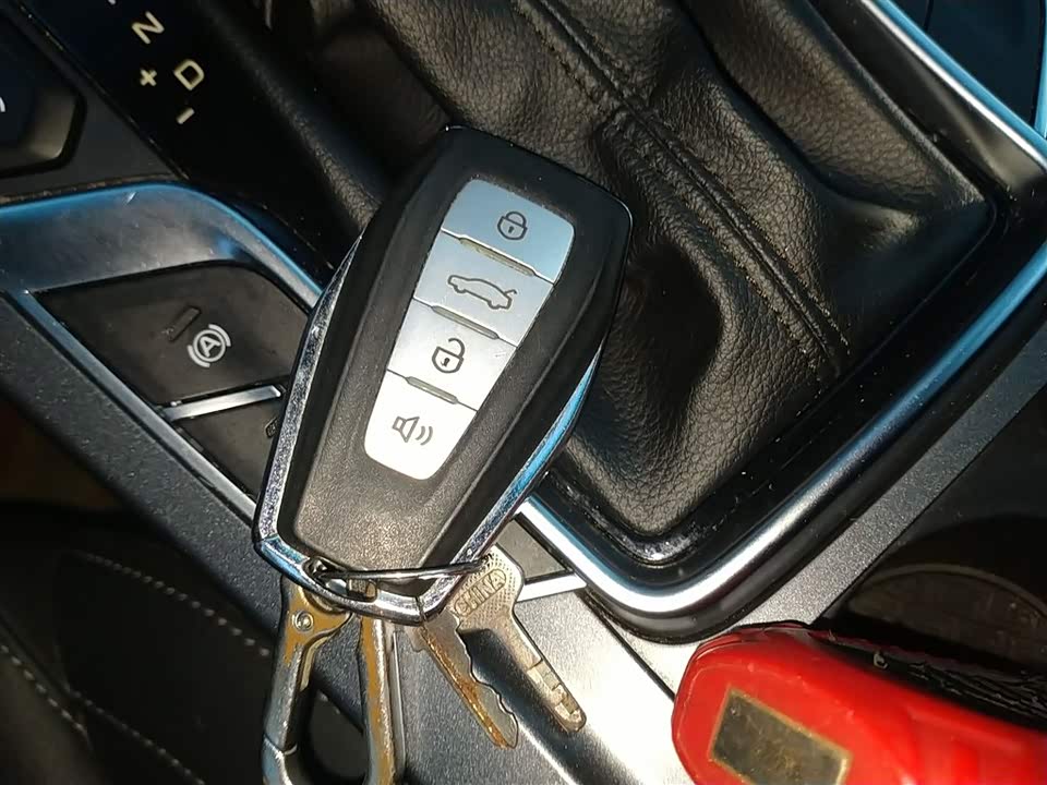 Geely Emgrand Geely Emgrand