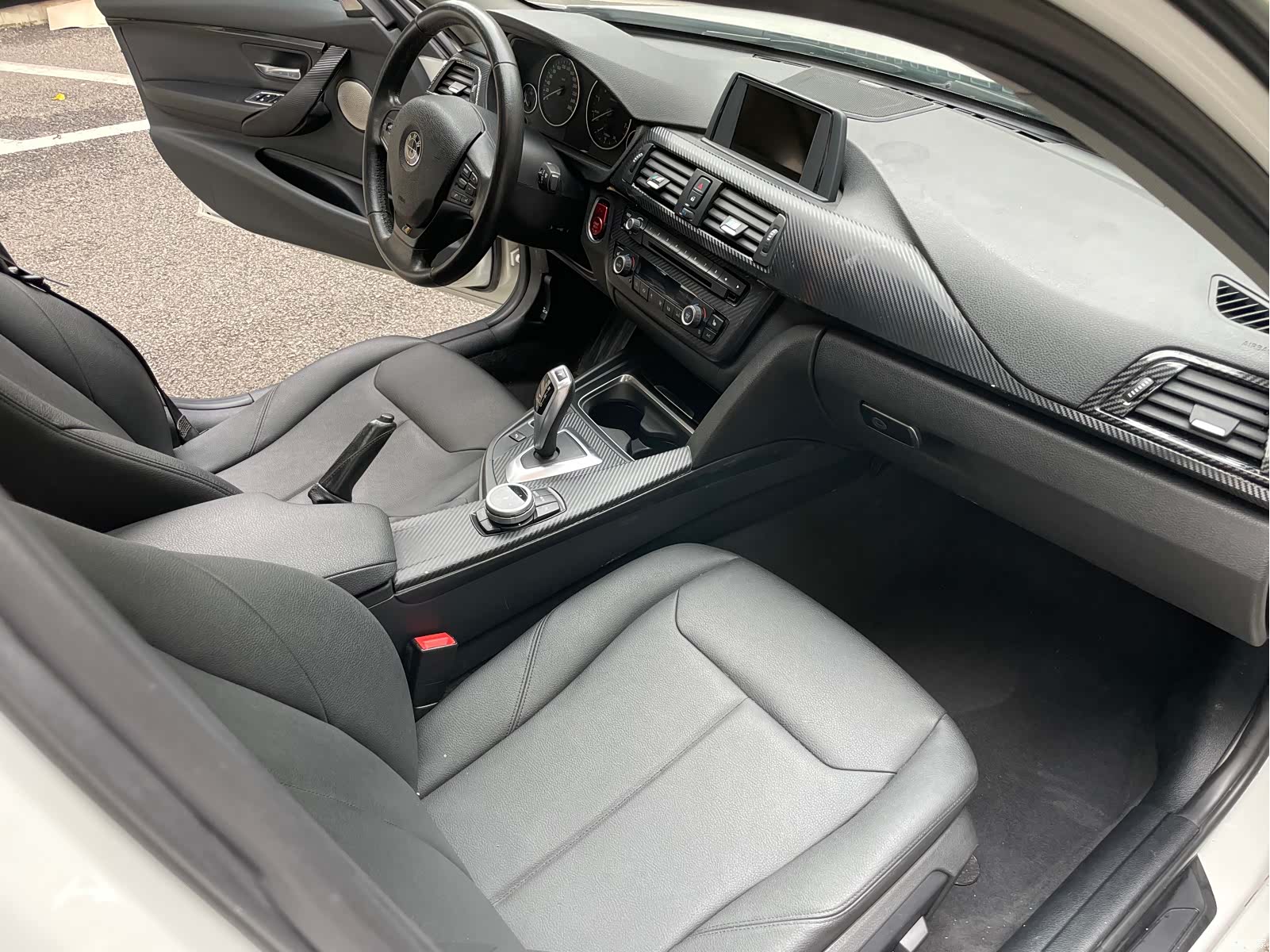 BMW 3 Series, 2015 14
