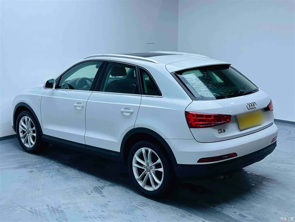 Audi Q3, 2015 9