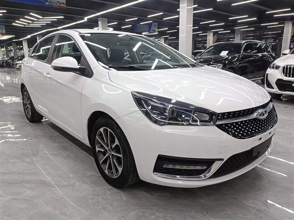 Chery Arrizo 5