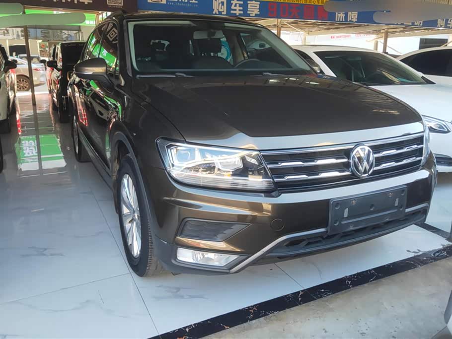 Volkswagen Tiguan L