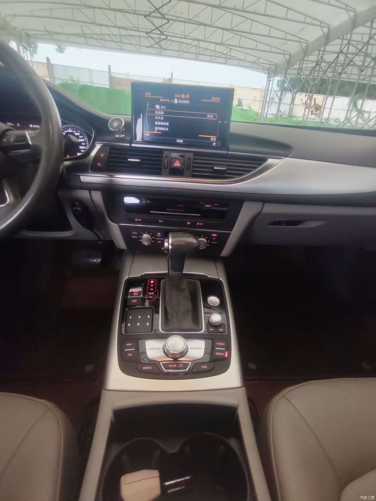 Audi A6L, 2014 все фото