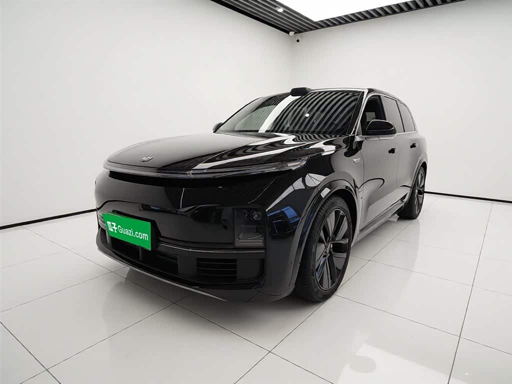 Li Auto L8
