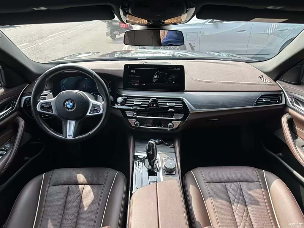 BMW 5 Series, 2021 8