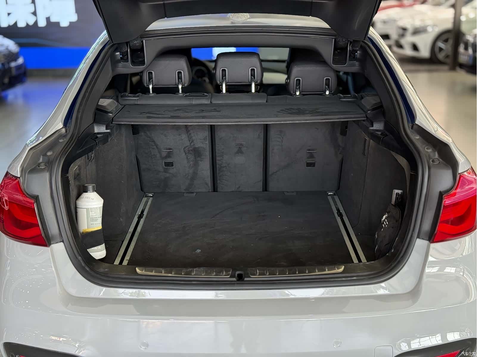 BMW 3 Series, 2018 17