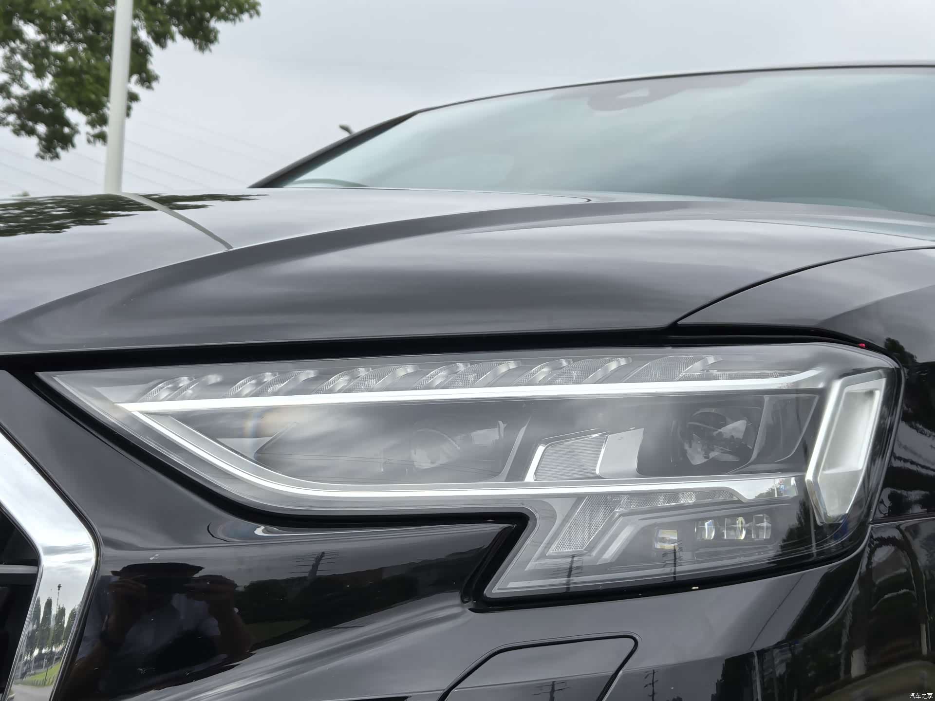Audi A8L, 2023 4