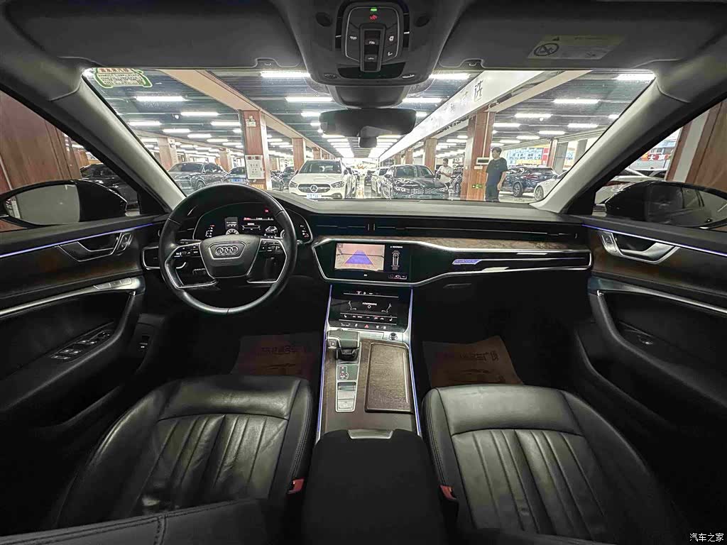 Audi A6, 2021 все фото
