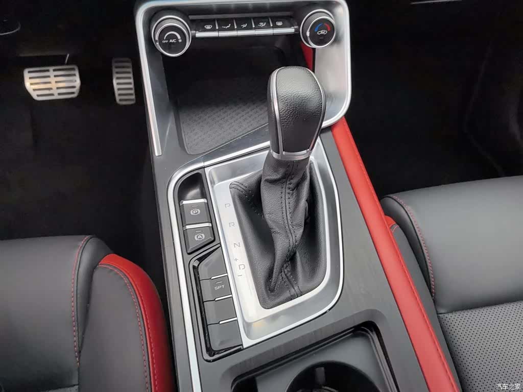 Geely Binray, 2021 13