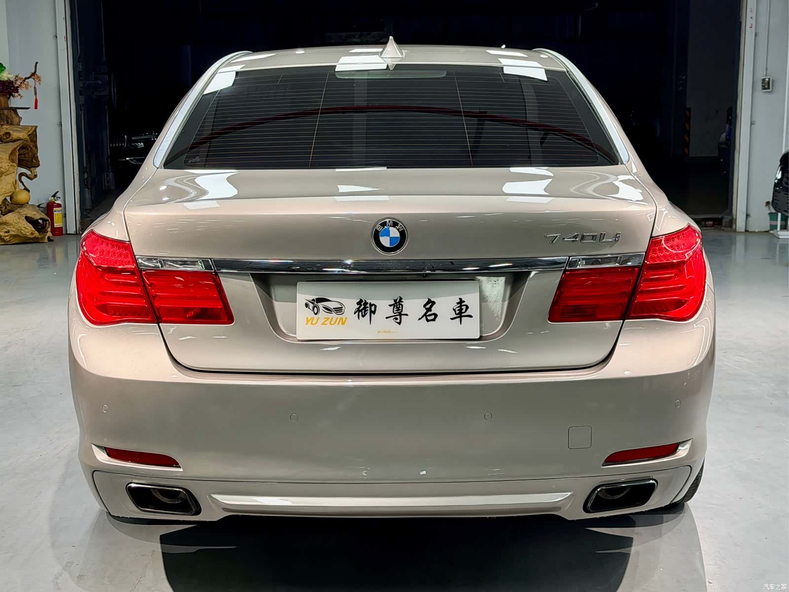 BMW 7 Series, 2012 6
