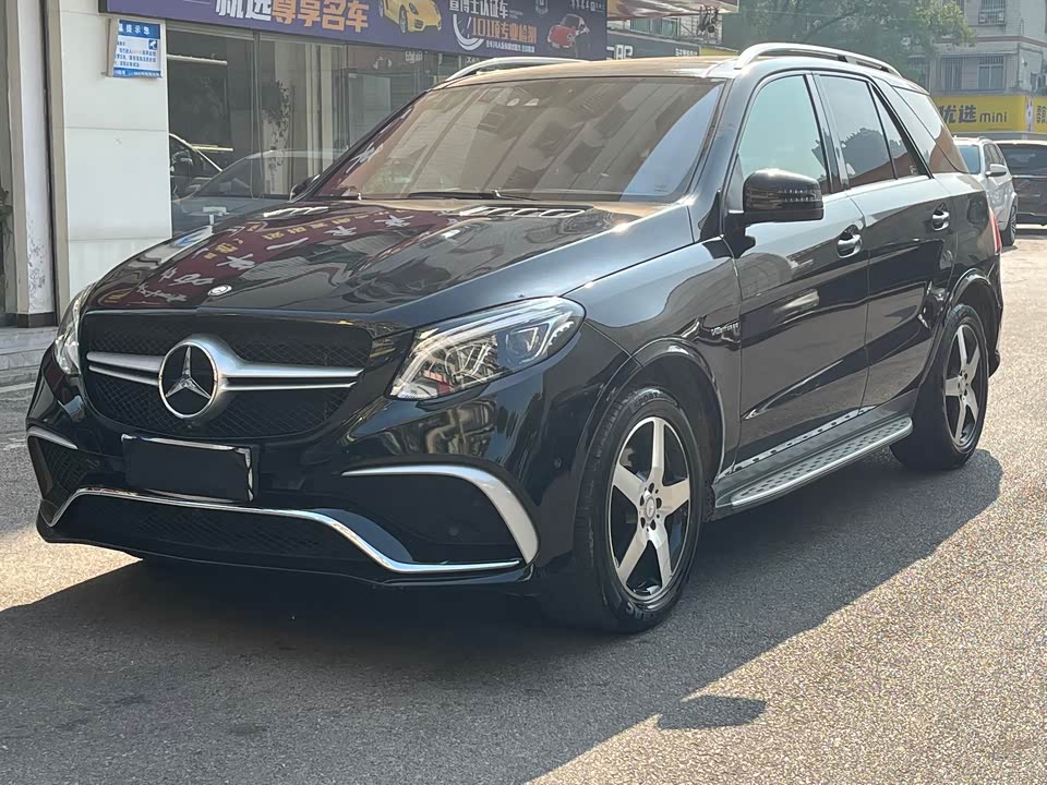 Mercedes-Benz M class