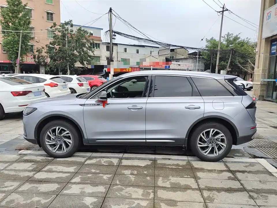 Lincoln Adventurer