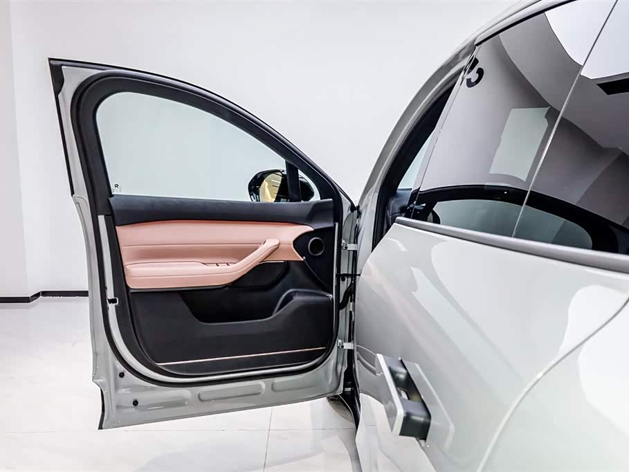 NIO EC6