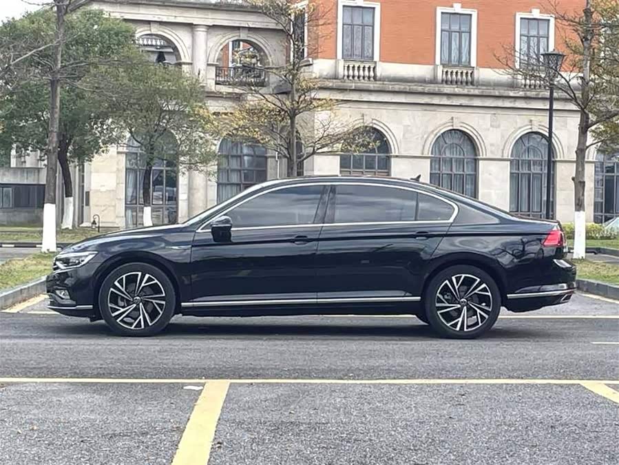 Volkswagen Magotan 2022, фото 8