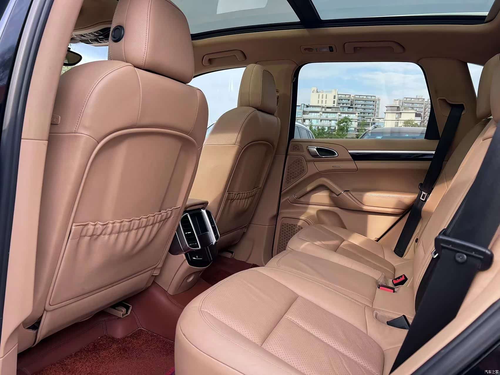 Porsche Cayenne, 2012 10