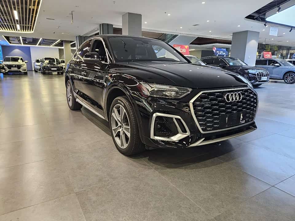 Audi Q5L Sportback