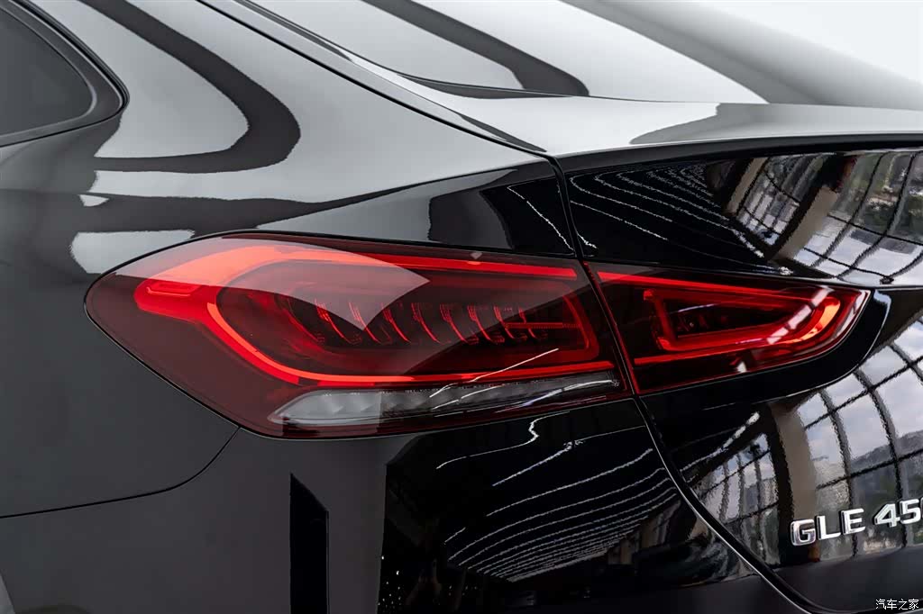 Mercedes-Benz GLE, 2022 11