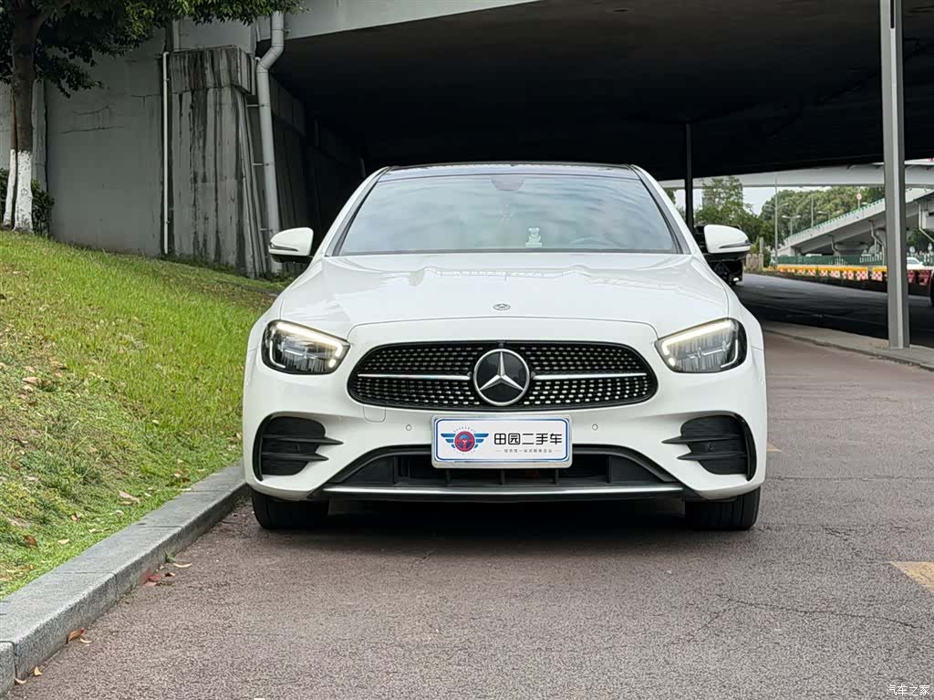 Mercedes-Benz E-Class, 2022 2