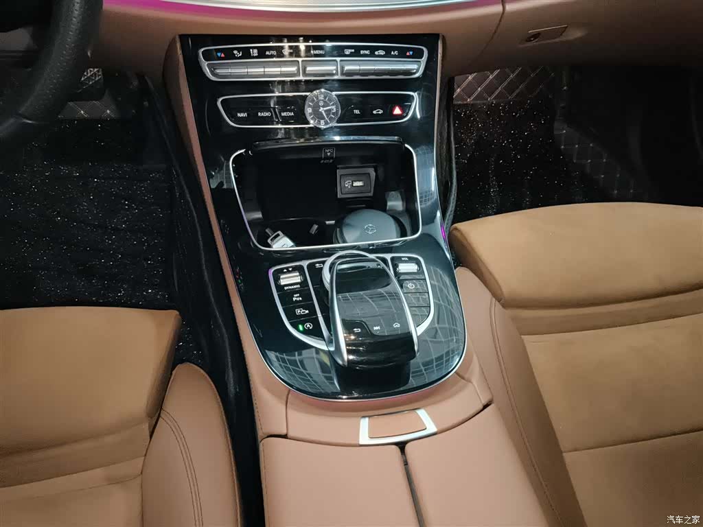 Mercedes-Benz E-Class, 2018 14