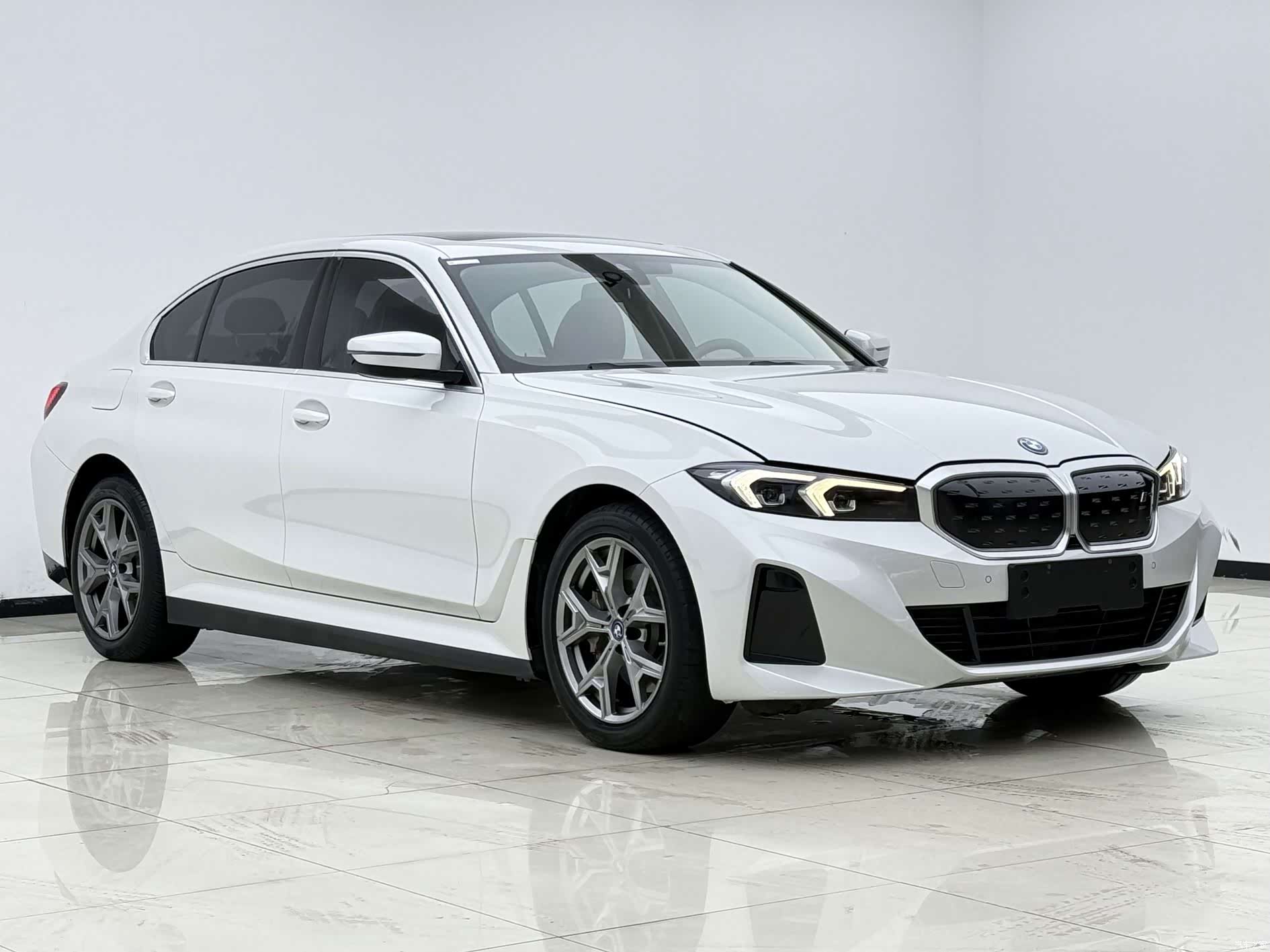 BMW i3, 2022 3