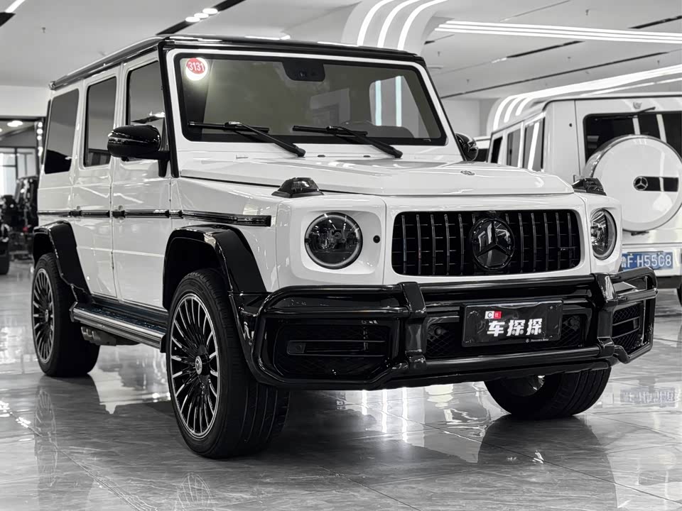 Mercedes-Benz G-class