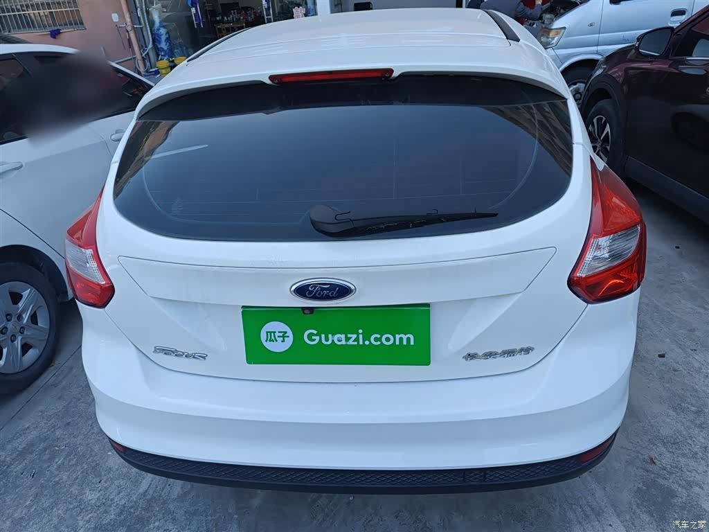 Ford Focus, 2015 4