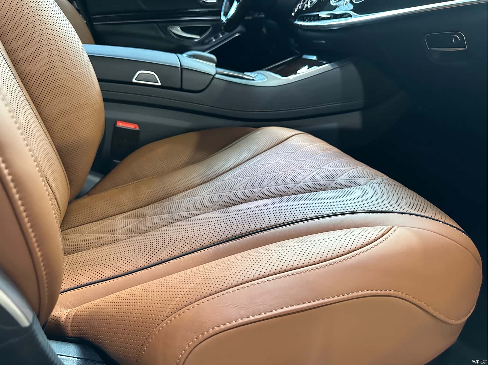 Maybach S-Class, 2020 9