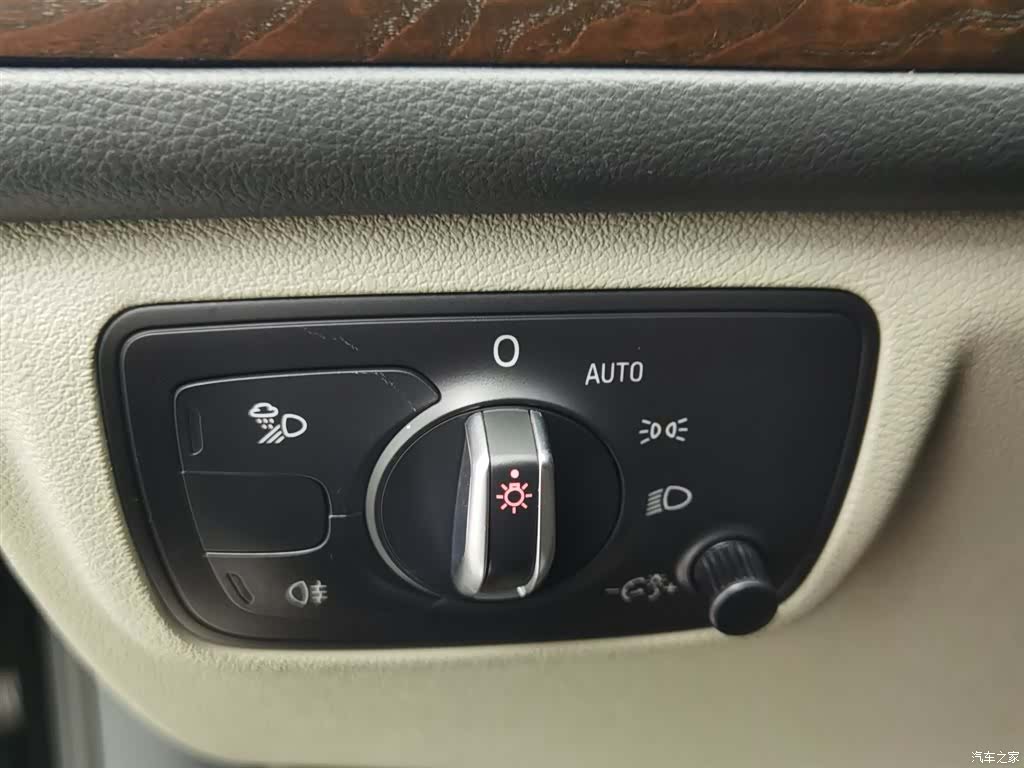 Audi A6L, 2016 21