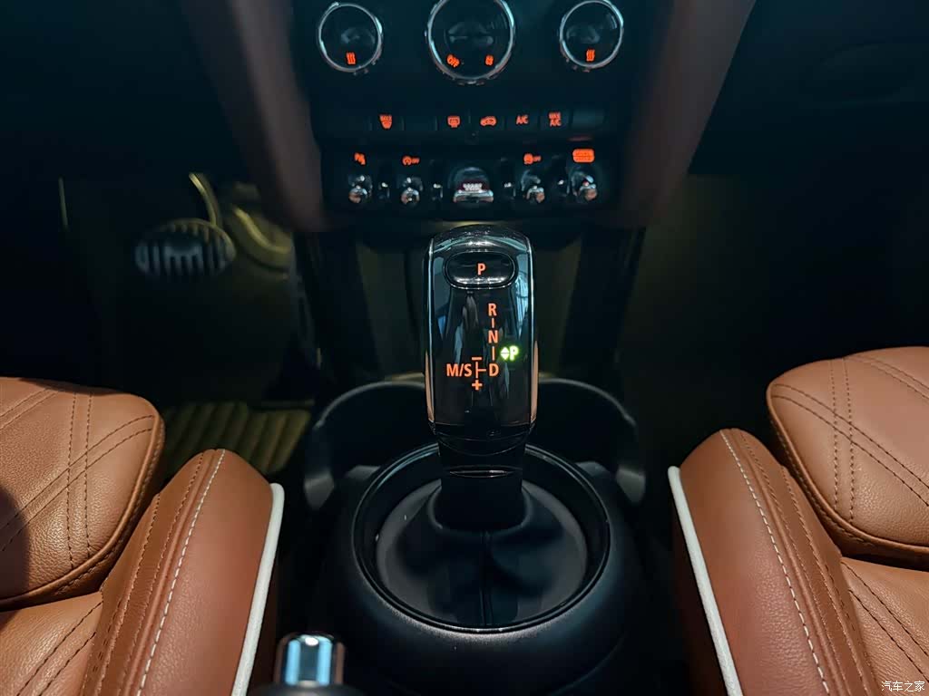 Mini Cooper, 2022 11