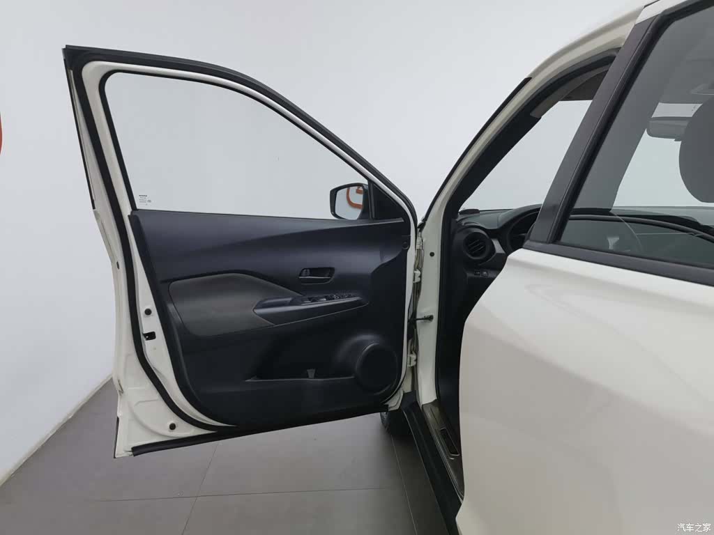 Nissan Kicks, 2018 8