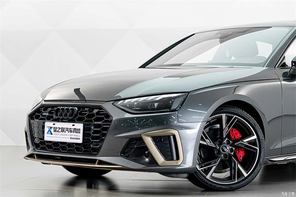 Audi A4L, 2024 3