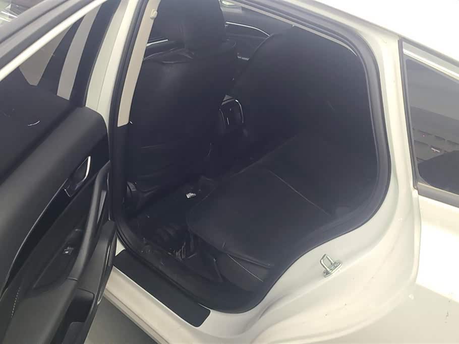 Besturn B70