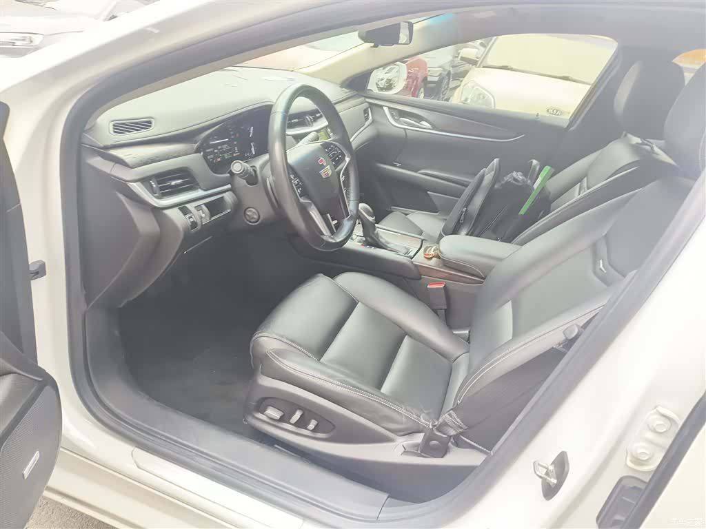 Cadillac XTS, 2019 15
