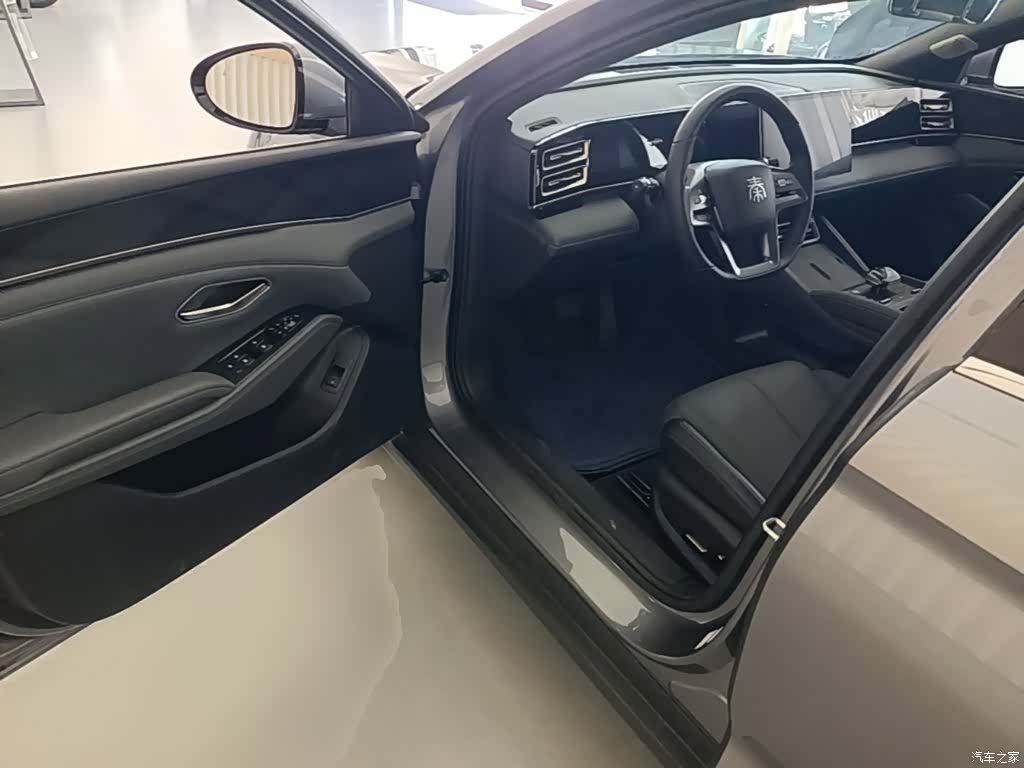 BYD Qin, 2025 12