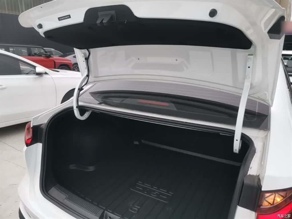 Roewe i5, 2026 19
