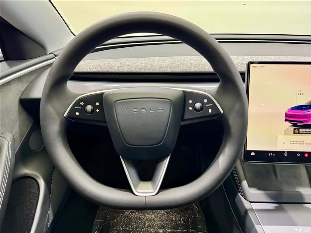 Tesla Model 3, 2024 14
