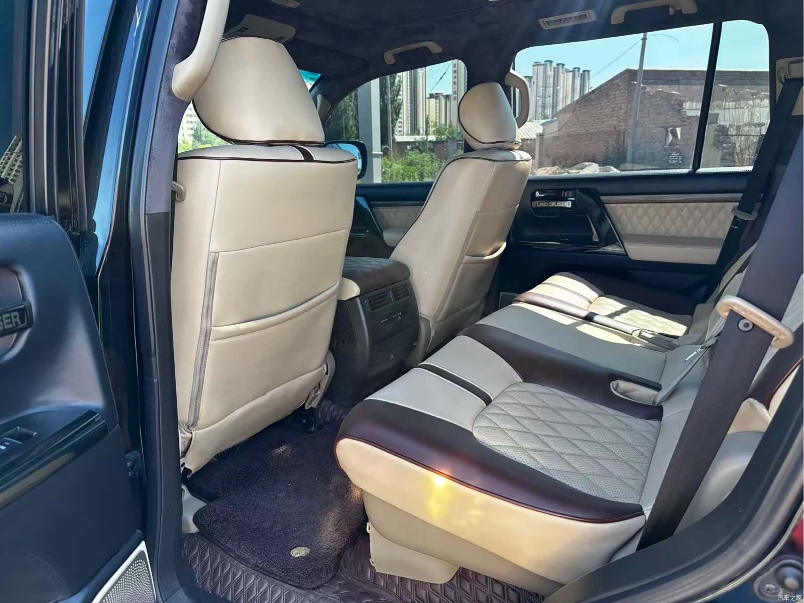 Toyota Land Cruiser, 2009 6