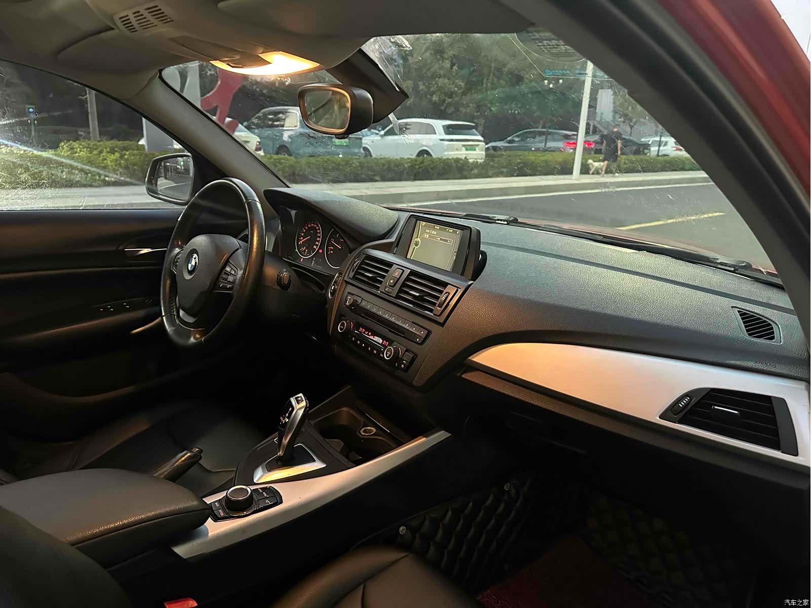 BMW 1 Series, 2012 11