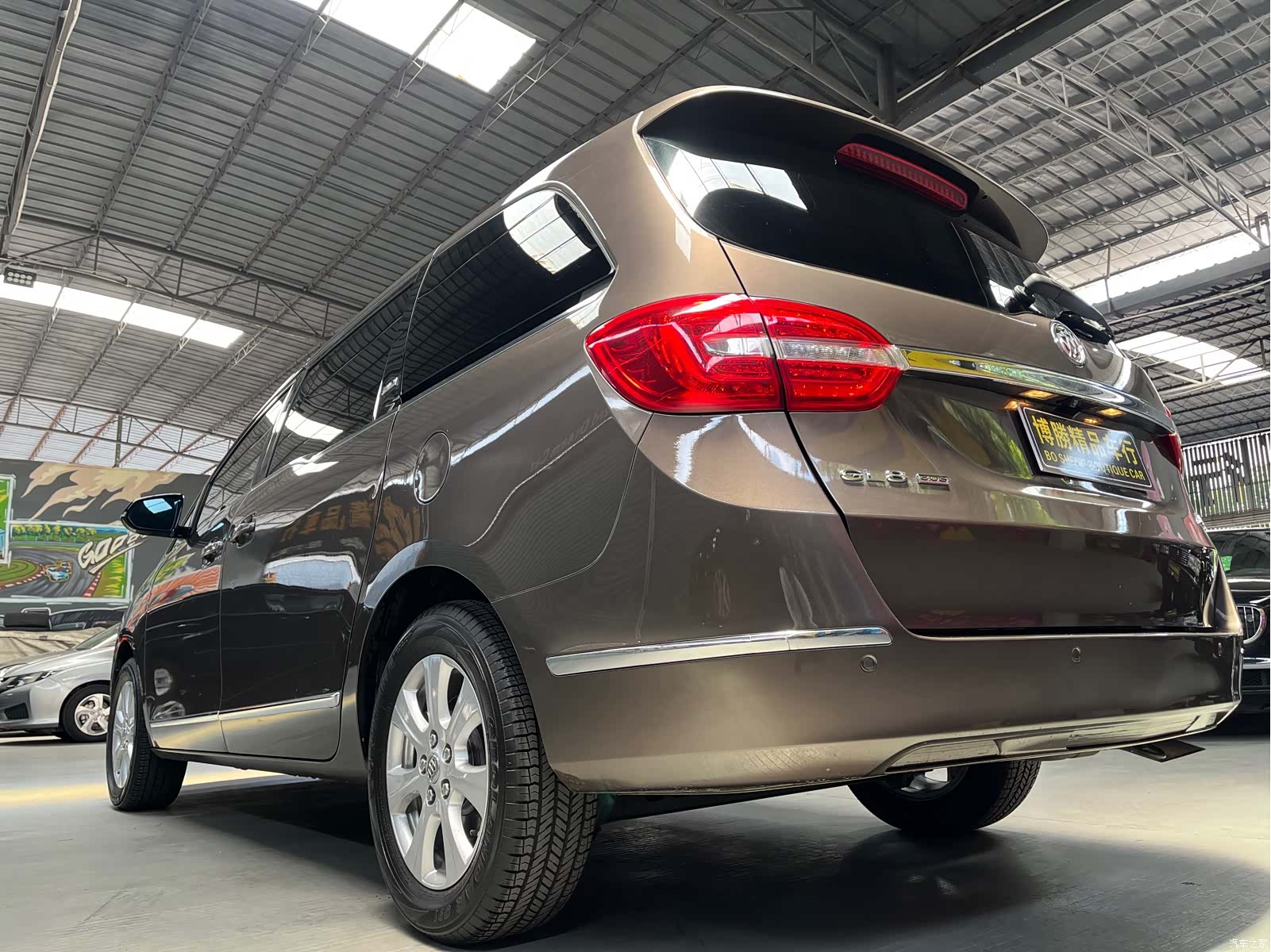 Buick GL8, 2014 10