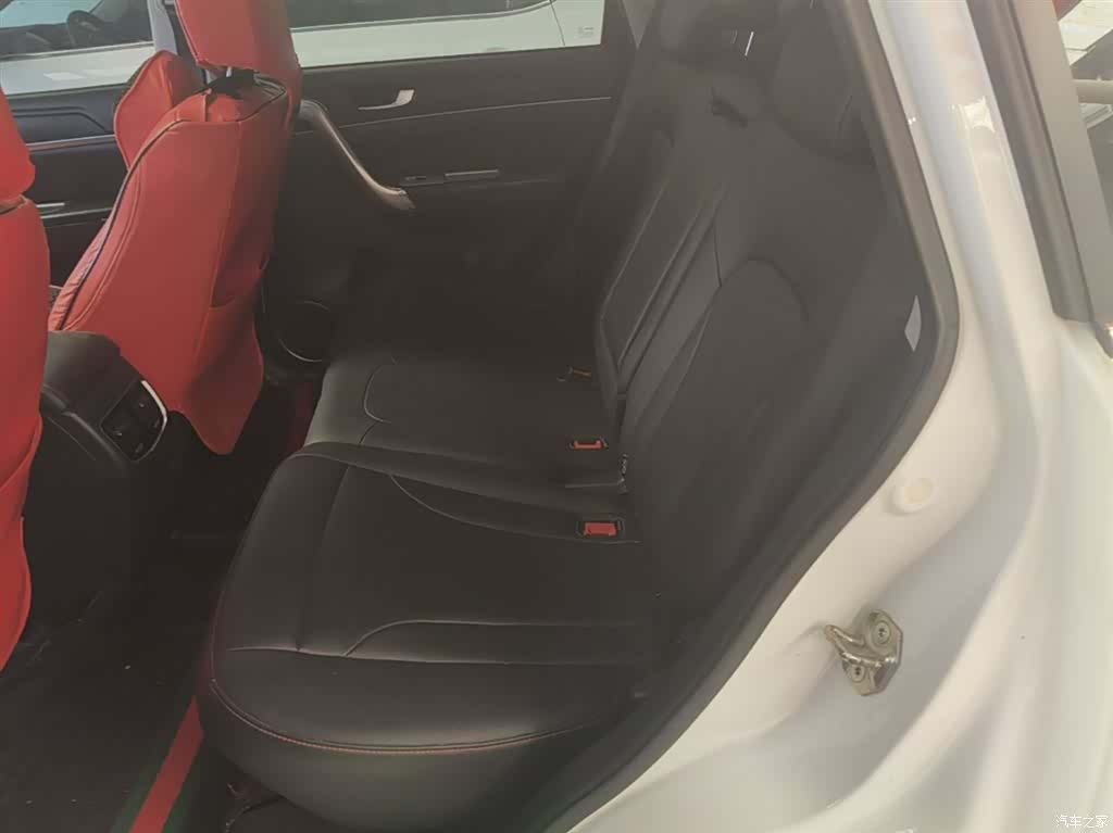 Haval M6, 2018 17