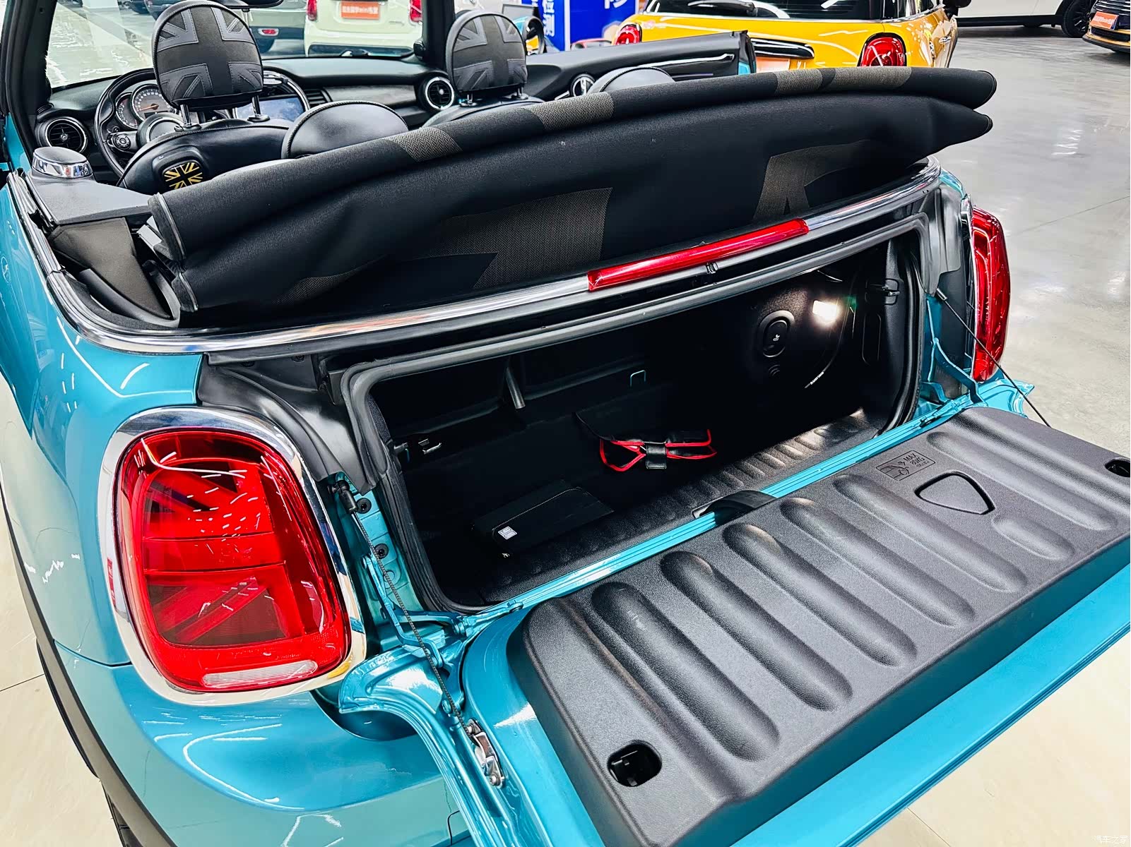 Mini Cooper, 2018 38