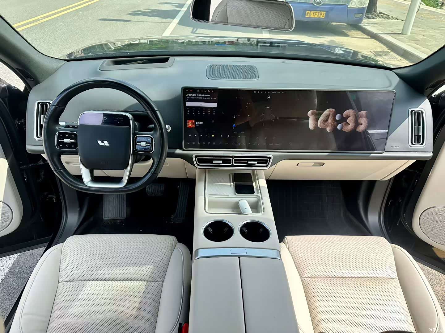 Li Auto L9, 2024 8