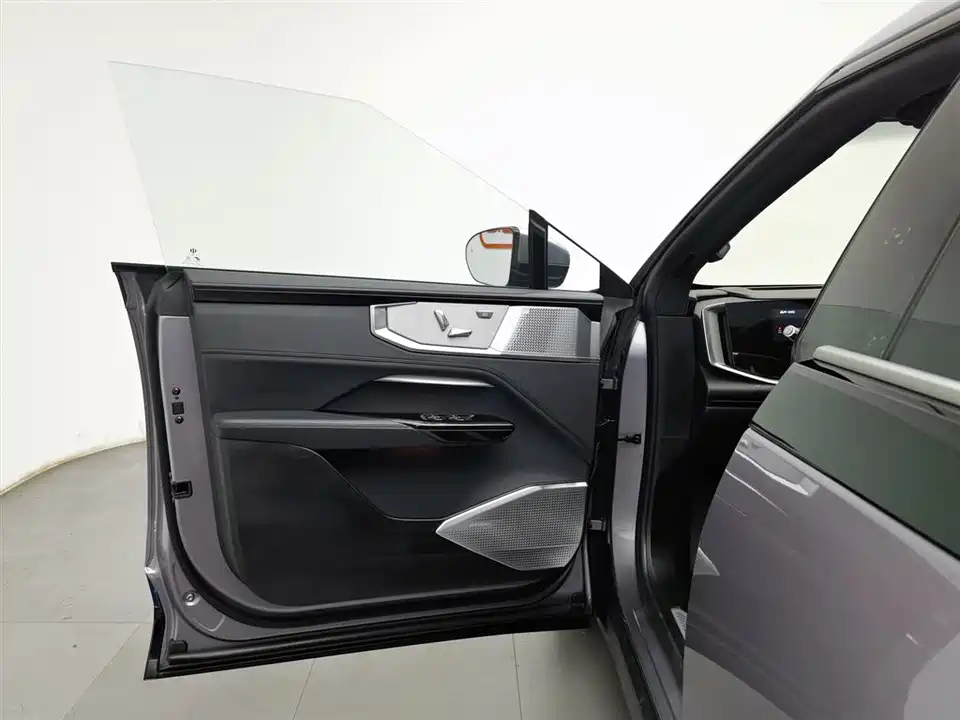 HiPhi Gao He HiPhi Y