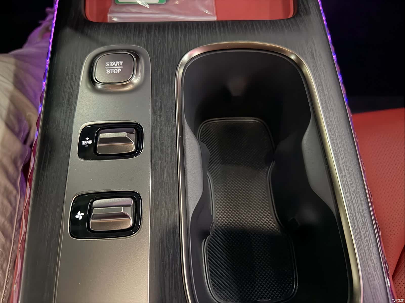 Xiaomi SU7, 2025 18